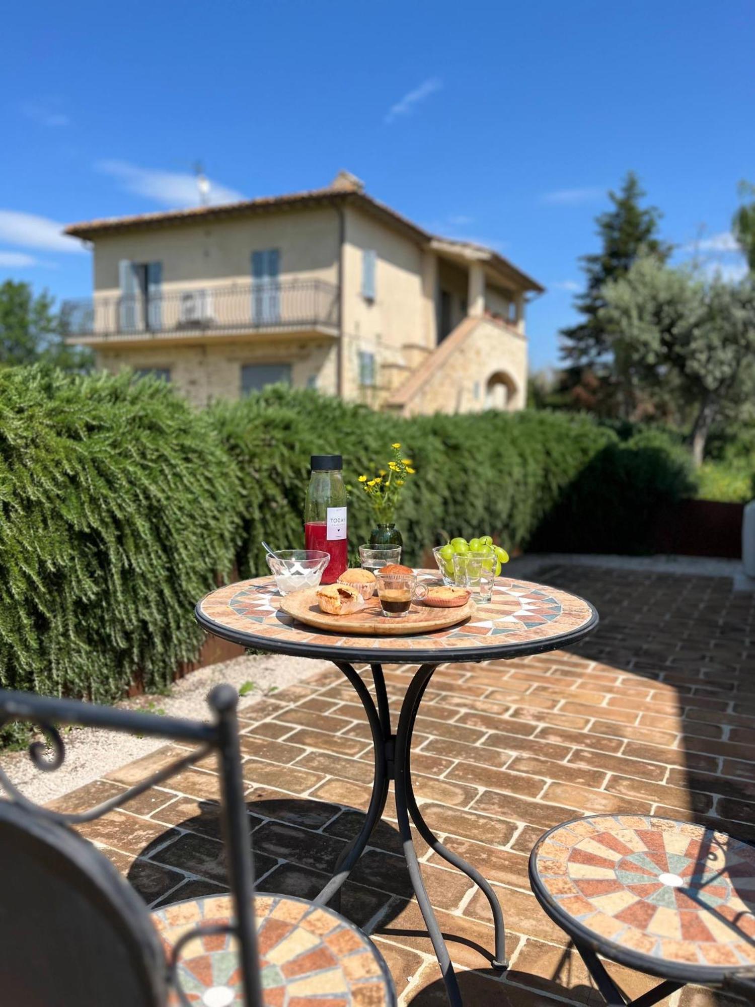 Agriturismo Qui E Ora Bevagna Pokoj fotografie