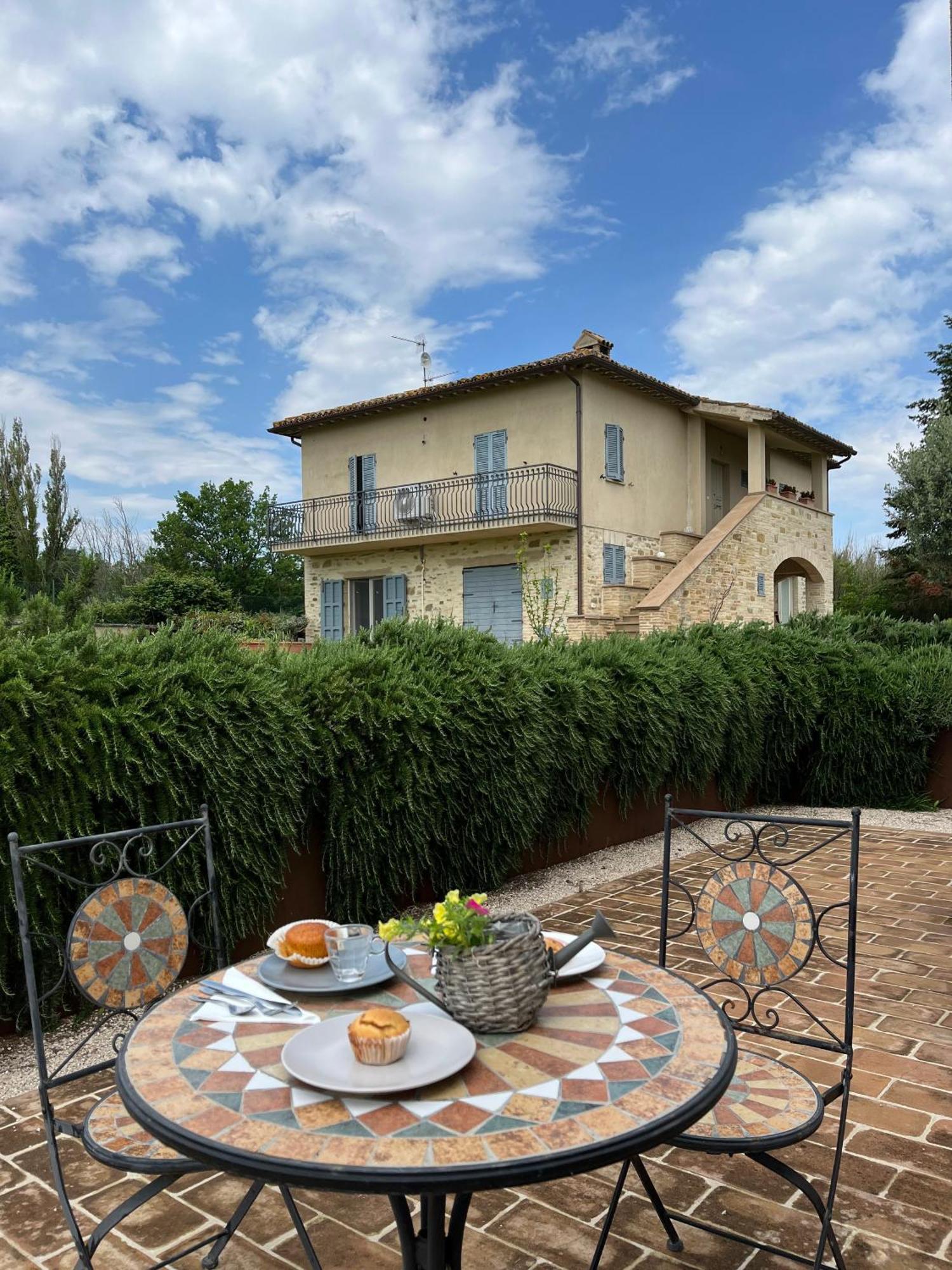 Agriturismo Qui E Ora Bevagna Exteriér fotografie